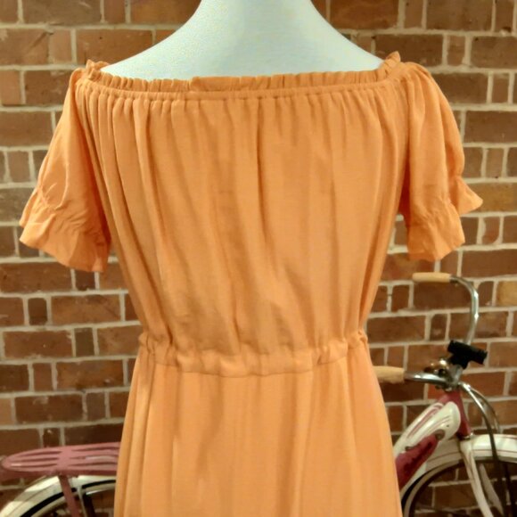 Beautiful π Peachy Orange Off Shoulder Or On Cinch Waist Semi Hi-Low Dress π - Picture 4 of 16